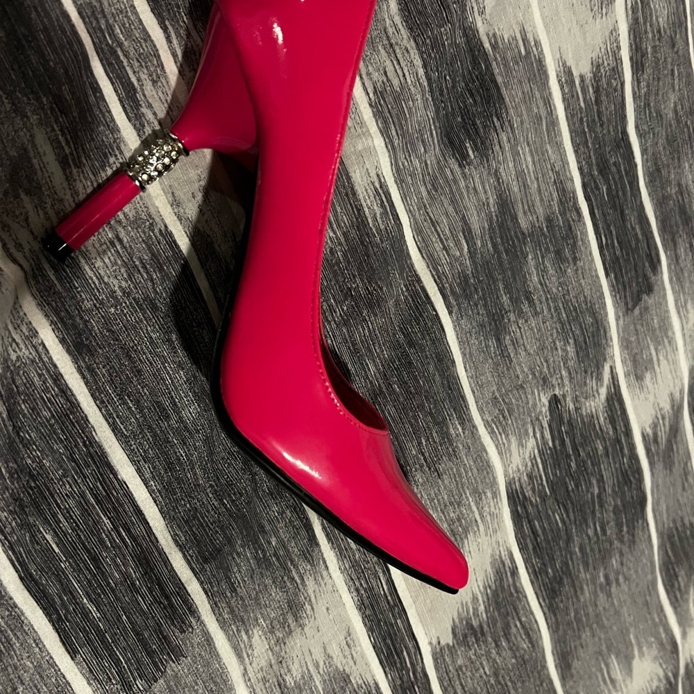 Le Chateau Barbie Pink Diamond High Heel Pumps